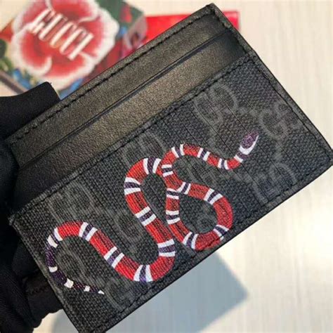 cartera gucci supreme|Gucci kingsnake card payment.